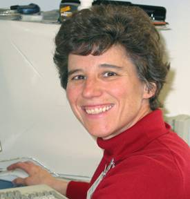 Dr Rosalyn Singleton
